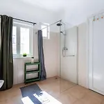Urban Oasis * ポルティマン